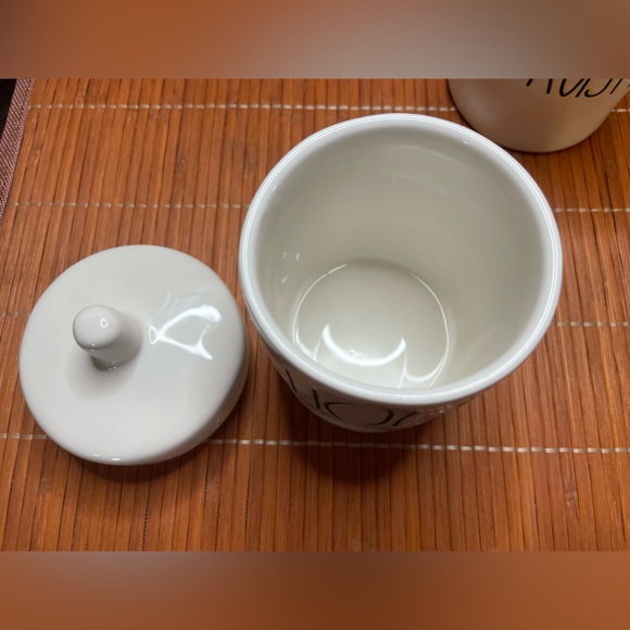 Rae Dunn Brush And Hold Bathroom Set Toothbrush Holder - Picture 2 of 5